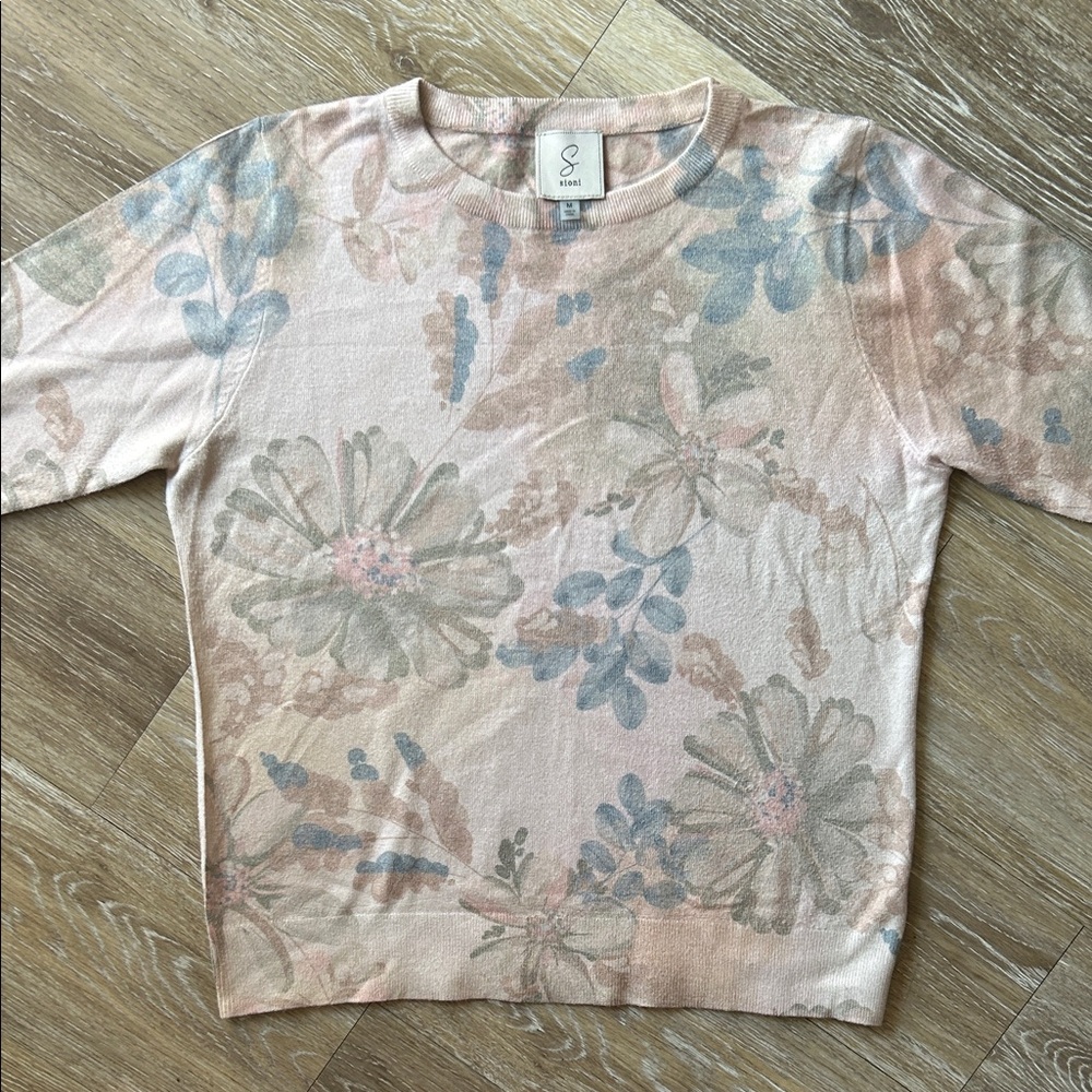 Sioni Pastel Floral Crewneck Sweater- SOFT AF! - Picture 10 of 10